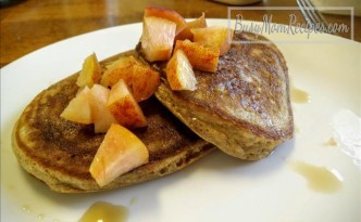 Whole Wheat Banana Pancakes
