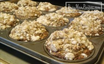 chocolate banana muffin with crumb topping recipe